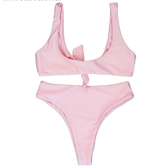 Bikini - Picture 3 of 3